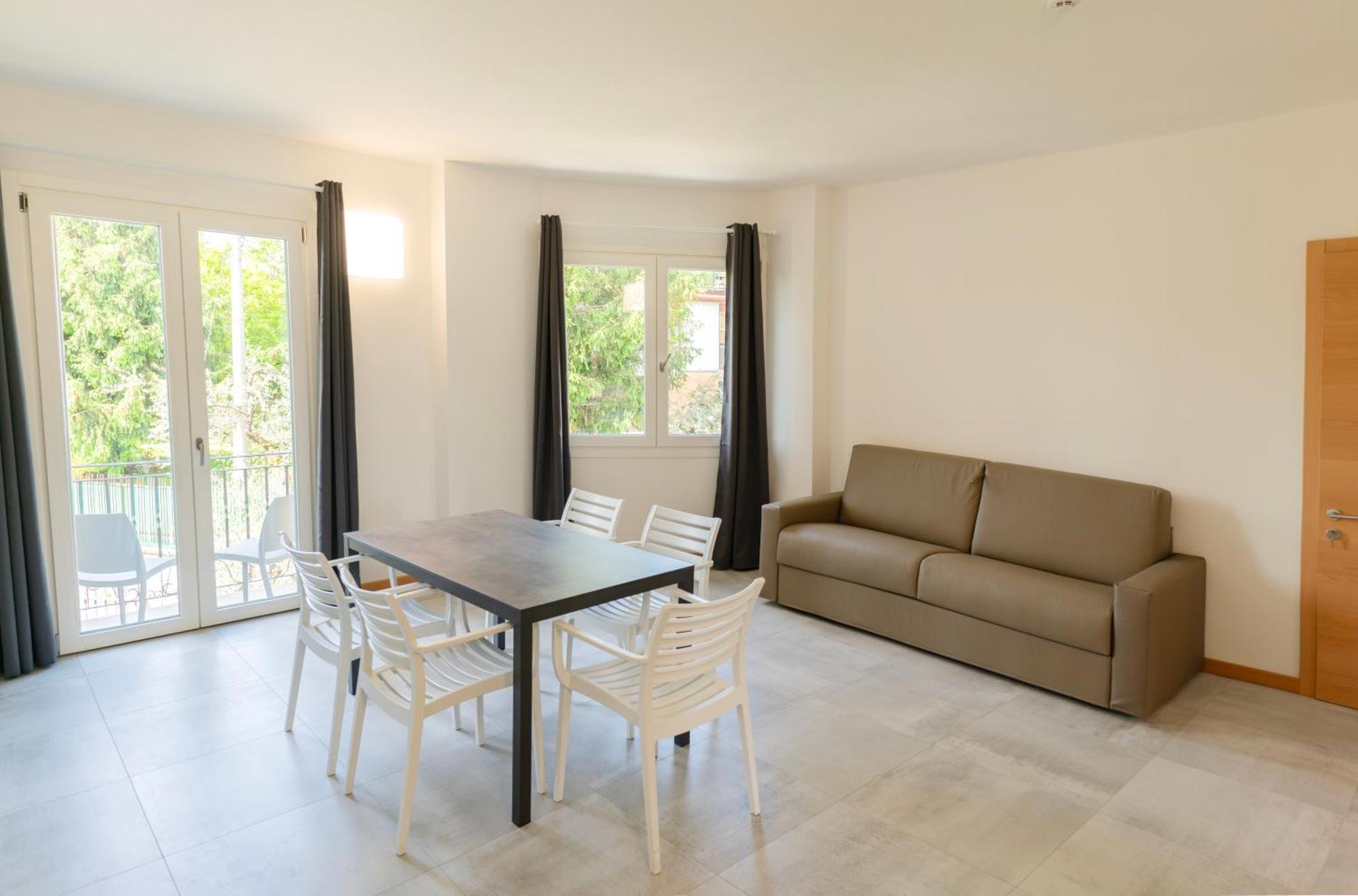 Residence Molino - Holiday Apartments マネルバ・デル・ガルダ エクステリア 写真