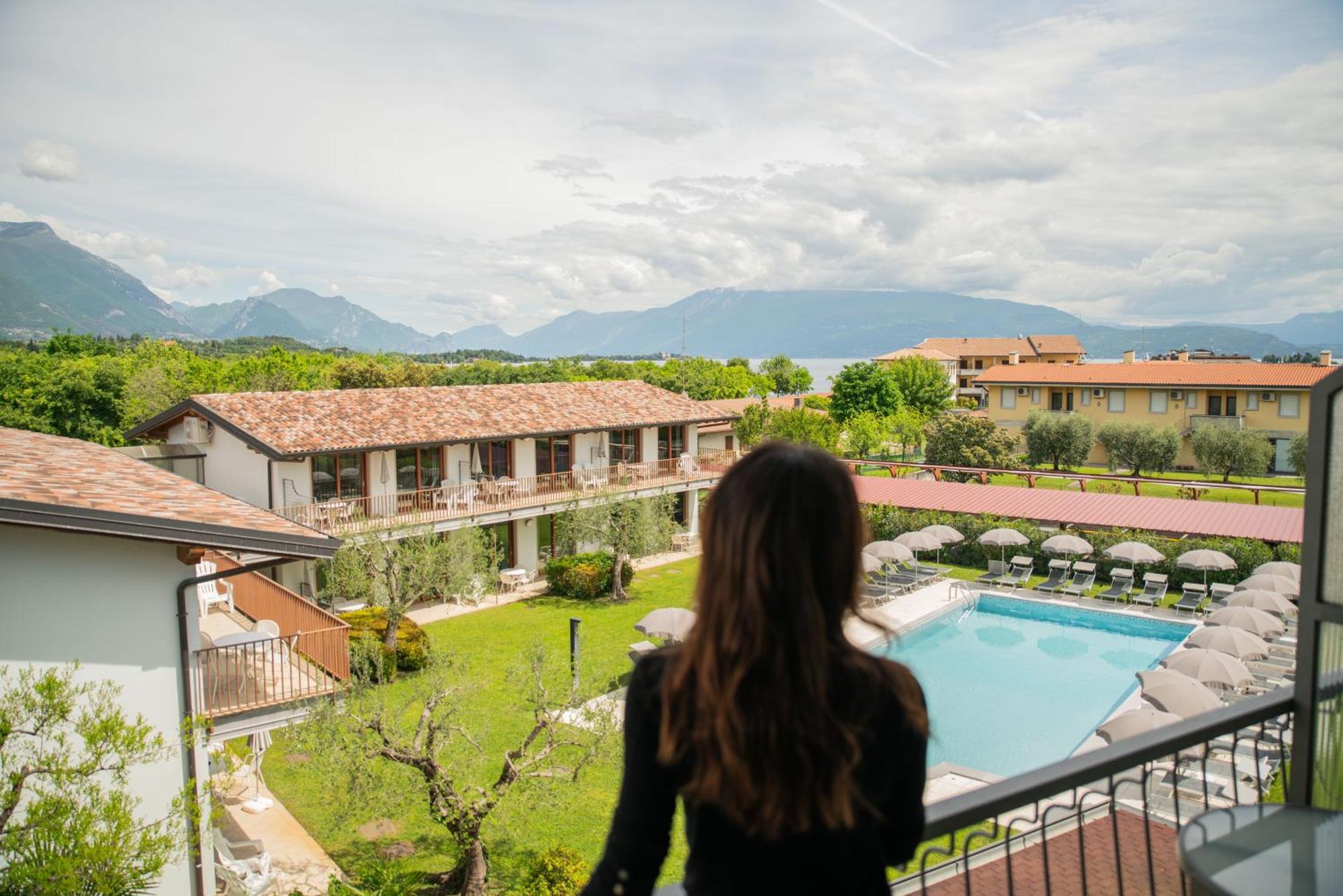 Residence Molino - Holiday Apartments マネルバ・デル・ガルダ エクステリア 写真