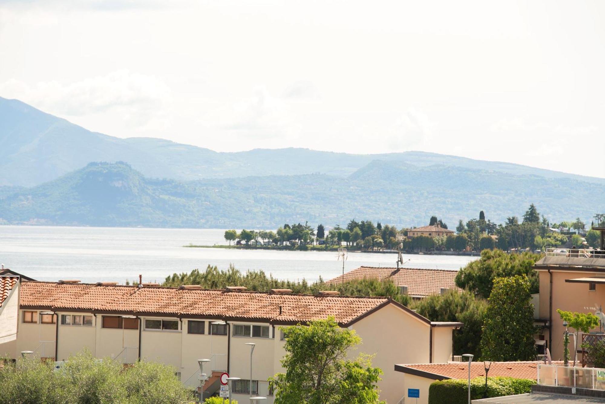 Residence Molino - Holiday Apartments マネルバ・デル・ガルダ エクステリア 写真
